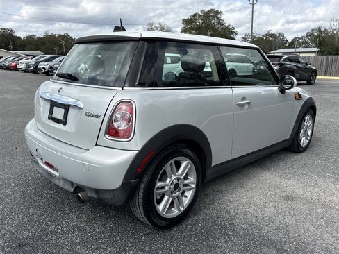 Used 2013 MINI Cooper Hardtop image 6