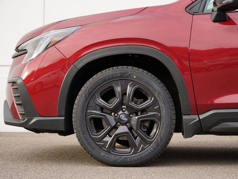 Used 2023 Subaru Ascent Onyx Edition image 11