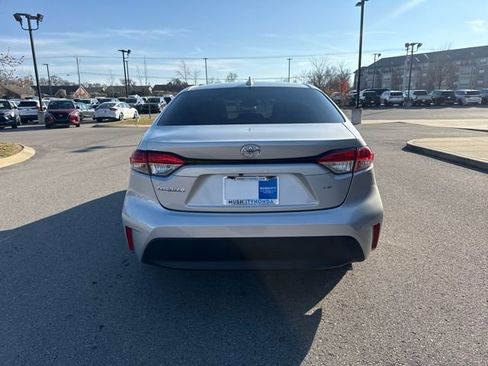 Used 2024 Toyota Corolla LE image 3