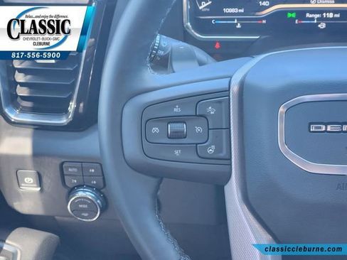 Used 2025 GMC Sierra 1500 Denali w/ Denali Reserve Package image 40