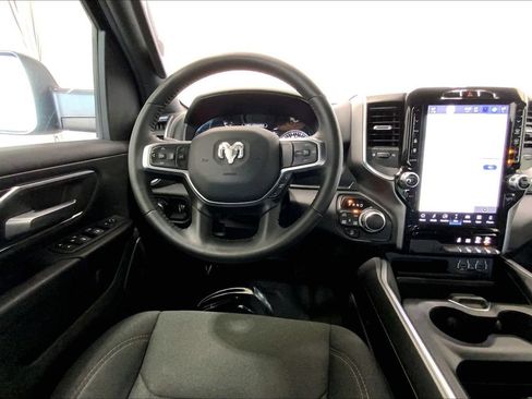 Used 2024 RAM 1500 Lone Star AWD/4WD image 4