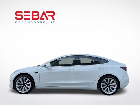 Used 2018 Tesla Model 3 Long Range RWD image 9