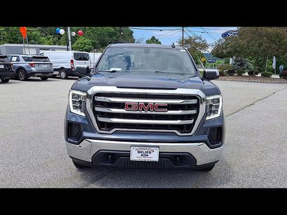 Used 2021 GMC Sierra 1500 SLE w/ Preferred Package