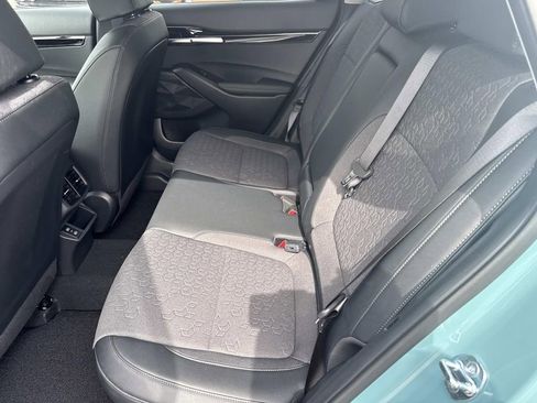 New 2026 Kia Seltos S image 7