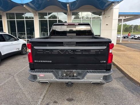 Used 2019 Chevrolet Silverado 1500 LTZ w/ LTZ Plus Package image 6