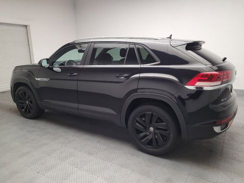 Used 2023 Volkswagen Atlas Cross Sport SE w/ Black Wheel Package FWD image 3