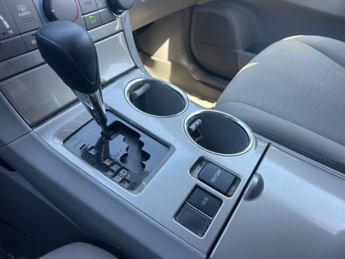 Used 2013 Toyota Highlander Plus image 5