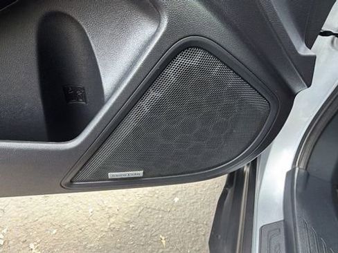 Used 2020 Subaru Outback Limited w/ Tech Package 2 image 21