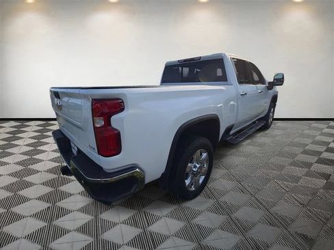 Used 2022 Chevrolet Silverado 3500 LTZ w/ LTZ Plus Package AWD/4WD image 6