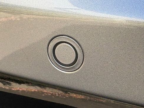 Used 2023 Jeep Compass Limited w/ Elite Group image 17