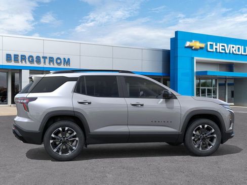 New 2026 Chevrolet Equinox RS image 5