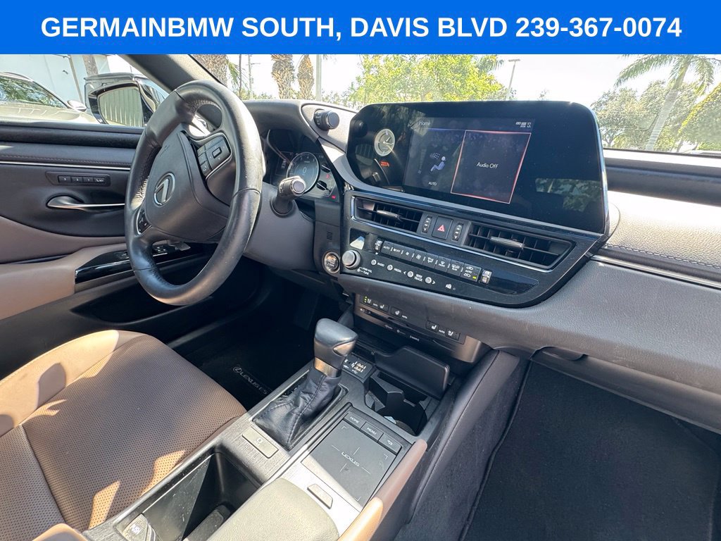 Used 2022 Lexus ES 350 w/ Premium Package FWD image 12