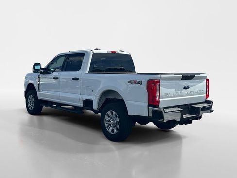 Used 2024 Ford F250 XLT w/ Snow Plow Prep Package image 3