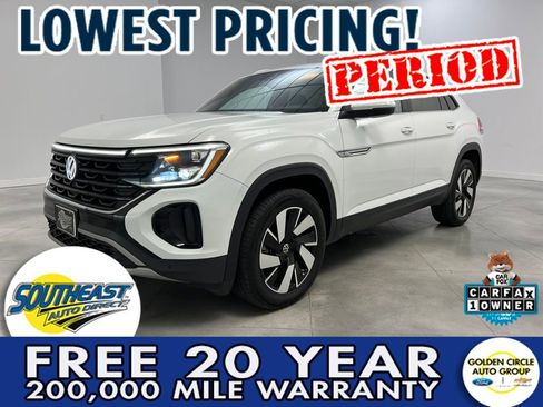 Used 2024 Volkswagen Atlas Cross Sport SE image 3