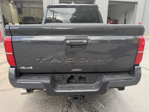 Used 2025 Toyota Tacoma SR5 AWD/4WD image 3