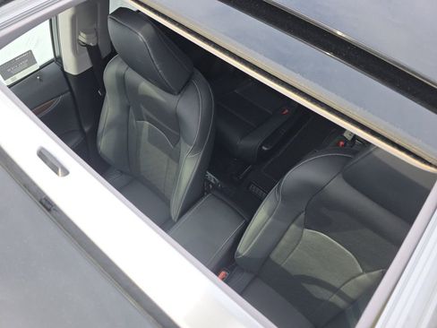 Certified 2021 Lexus RX 450hL AWD w/ Premium Package image 20