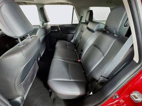 Certified 2024 Toyota 4Runner TRD Off-Road Premium w/ Off Road Premium Plus Package AWD/4WD image 18