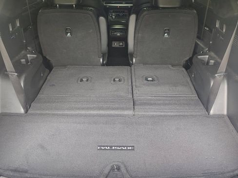 Used 2023 Hyundai Palisade Calligraphy w/ Cargo Package AWD/4WD image 17