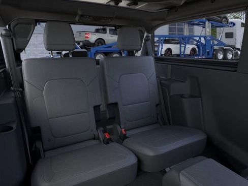 New 2026 Ford Bronco Badlands image 11