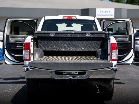 Used 2019 RAM 3500 Big Horn w/ Protection Group AWD/4WD image 26
