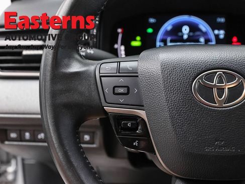 Used 2025 Toyota Camry LE w/ Convenience Package FWD image 15