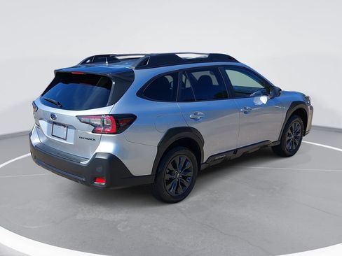 Used 2024 Subaru Outback Onyx Edition AWD/4WD image 5