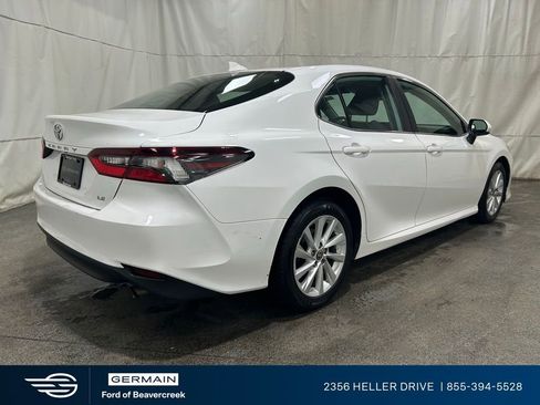 Used 2023 Toyota Camry LE image 9