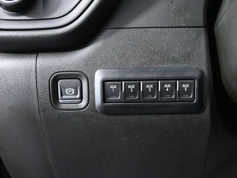 Used 2025 Chevrolet Silverado 3500 W/T image 24