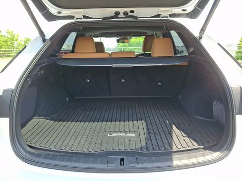 Used 2023 Lexus RX 350 Premium w/ Accessory Package AWD/4WD image 29