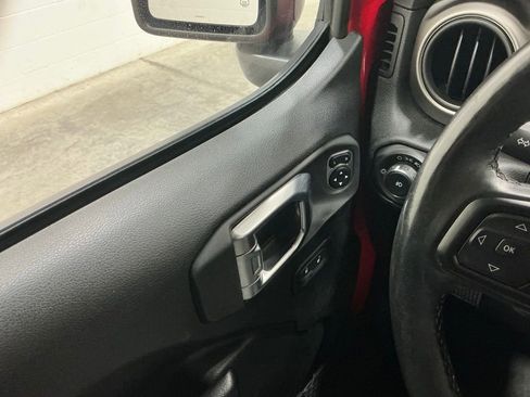 Used 2021 Jeep Wrangler Unlimited Sport image 13