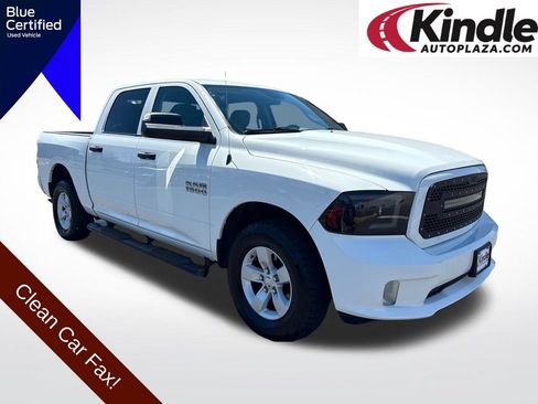 Used 2018 RAM 1500 Express AWD/4WD image 1