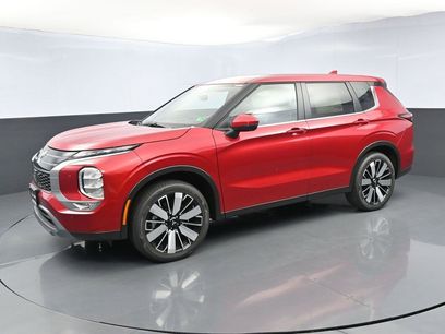New 2025 Mitsubishi Outlander SE