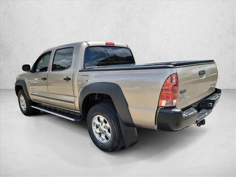 Used 2006 Toyota Tacoma PreRunner RWD image 7