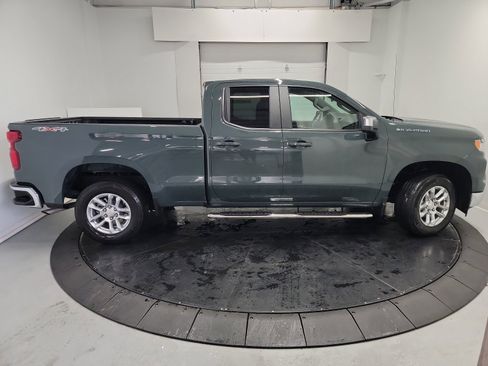 Used 2025 Chevrolet Silverado 1500 LT w/ Convenience Package II image 11