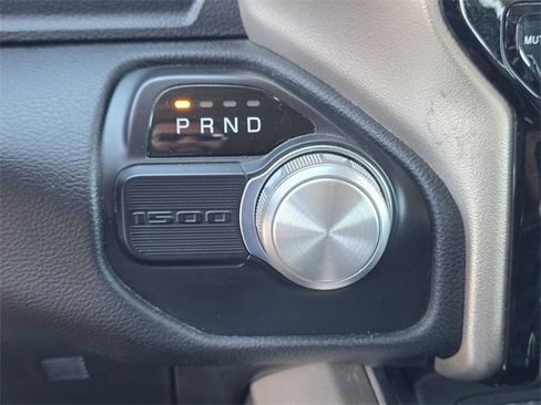 Used 2019 RAM 1500 Laramie image 37