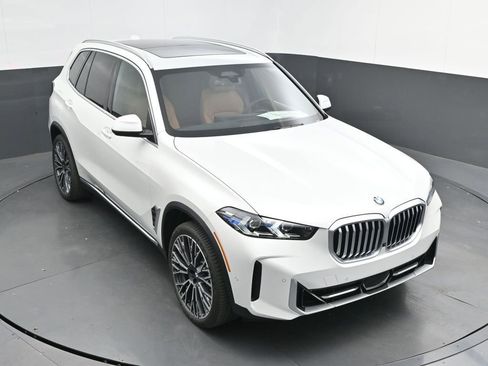 New 2026 BMW X5 sDrive40i RWD image 45