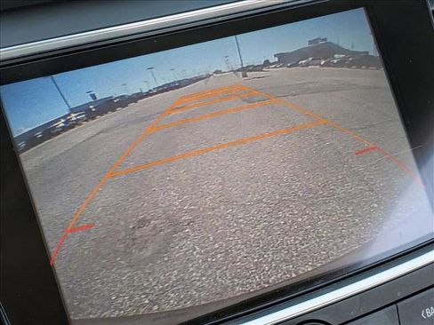 Used 2017 Buick LaCrosse Premium image 12