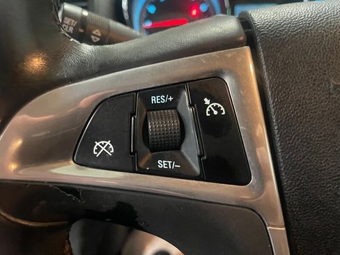 Used 2011 Buick Regal CXL image 10