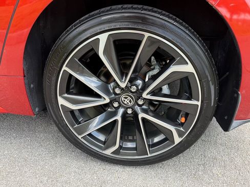 Used 2019 Toyota Corolla XSE FWD image 12