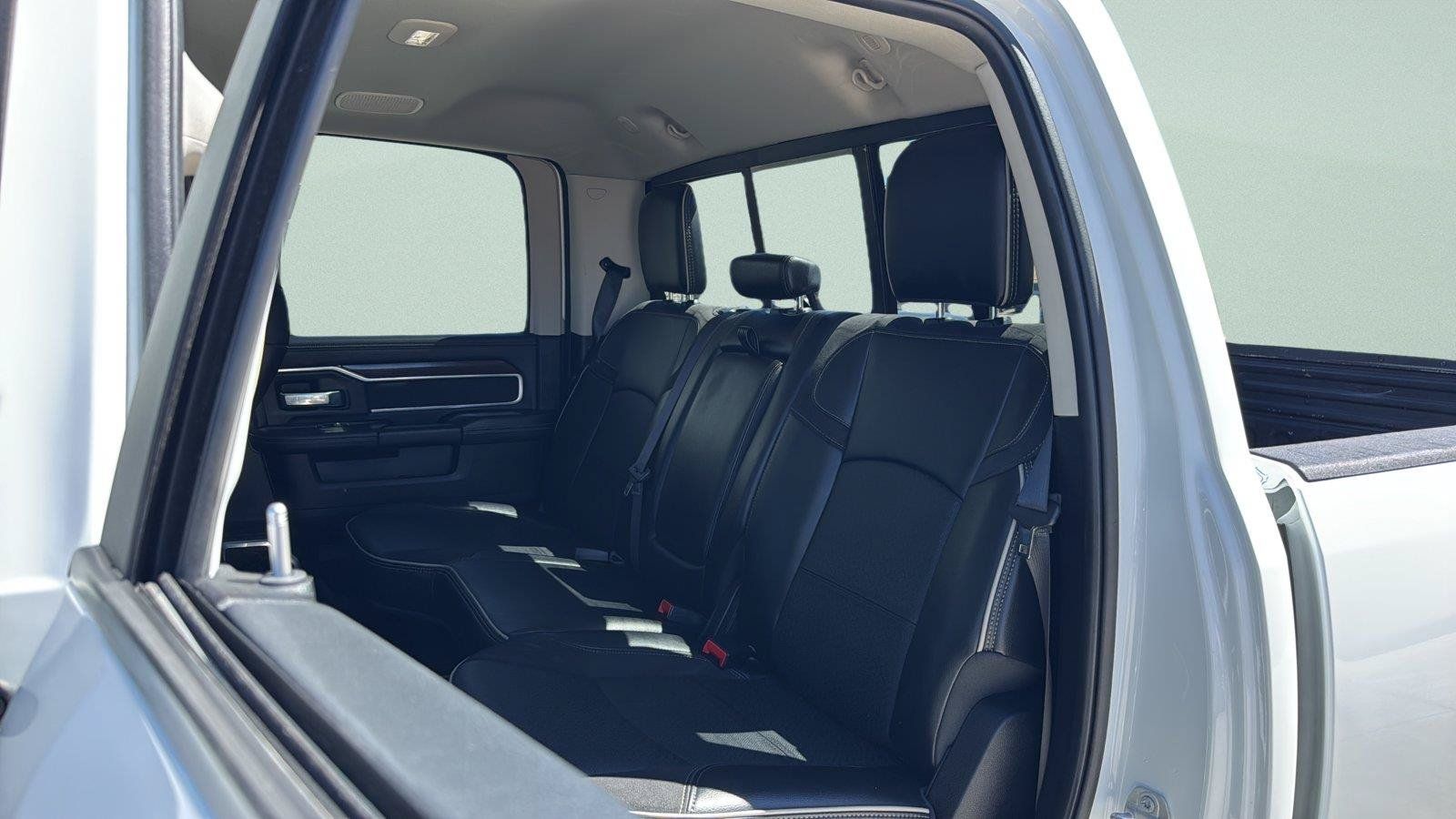 Used 2024 RAM 2500 Laramie AWD/4WD image 24