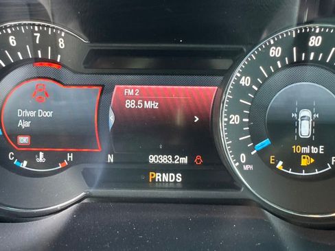 Used 2016 Ford Explorer Platinum AWD/4WD image 13