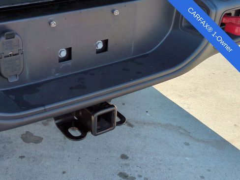 Used 2023 Jeep Gladiator Rubicon w/ Cold Weather Group image 39