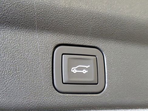 New 2026 Cadillac Escalade IQL Luxury image 8