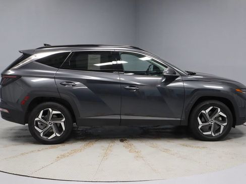 Certified 2024 Hyundai Tucson Limited AWD/4WD image 7
