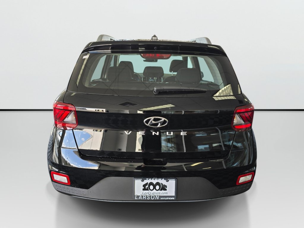 New 2026 Hyundai Venue SEL FWD image 4
