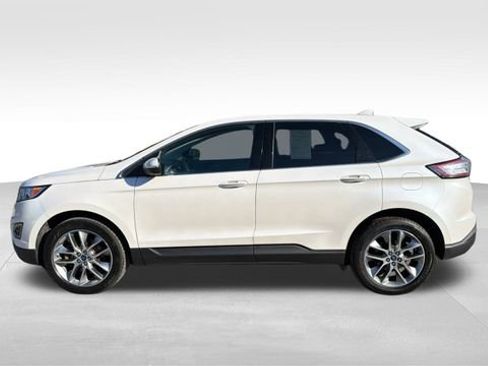 Used 2018 Ford Edge Titanium w/ Equipment Group 301A image 7