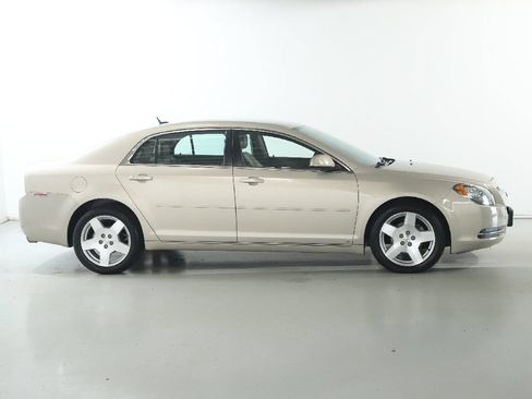 Used 2009 Chevrolet Malibu LT w/ HFV6 Engine Package FWD image 11