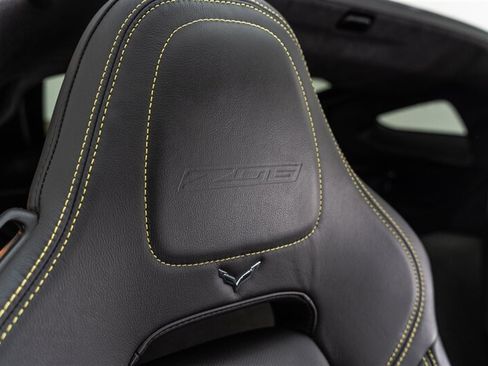 Used 2018 Chevrolet Corvette Z06 RWD image 55