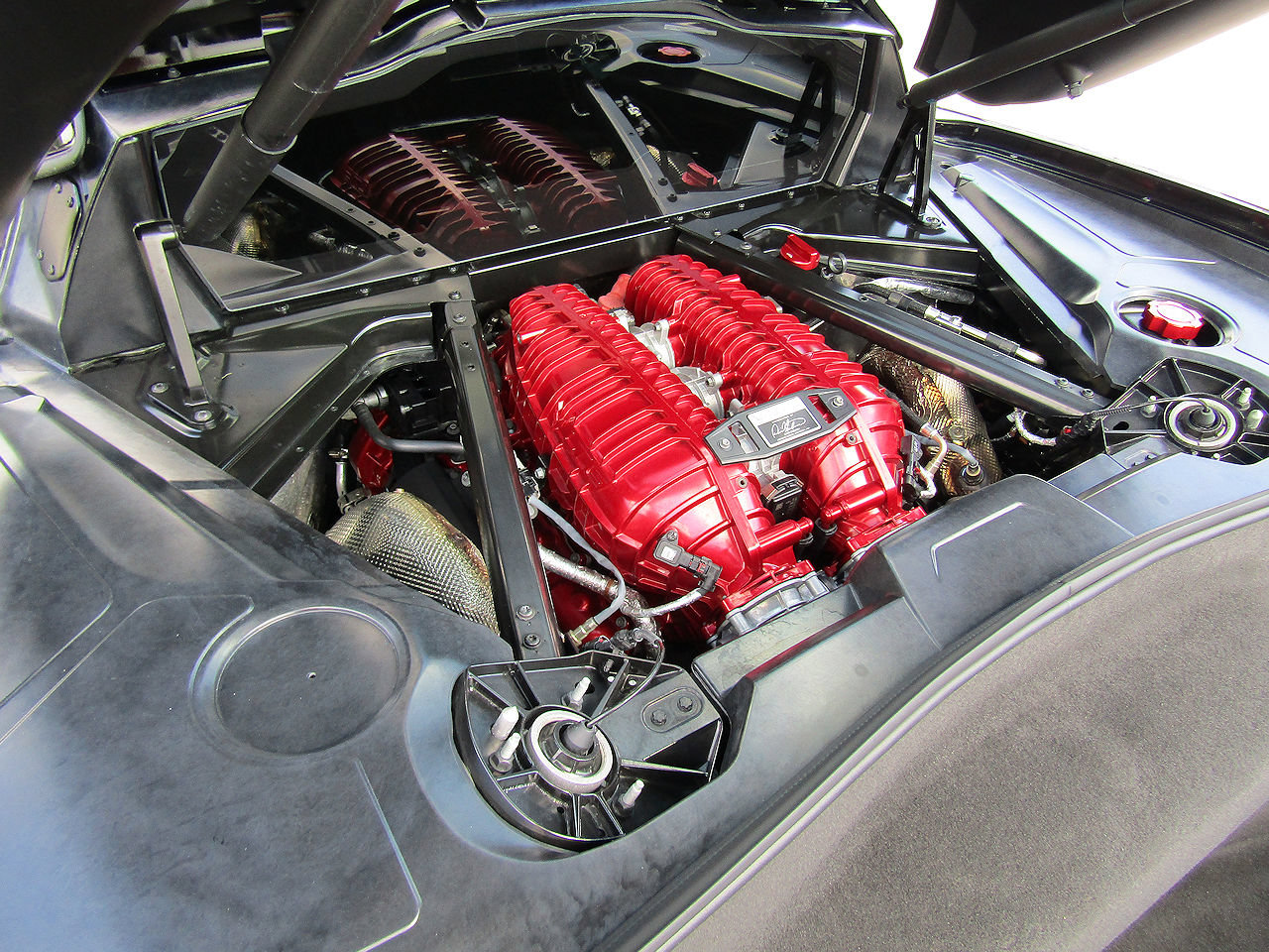 Used 2024 Chevrolet Corvette Z06 RWD image 20