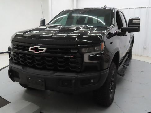 Used 2024 Chevrolet Silverado 1500 ZR2 w/ ZR2 Bison Edition AWD/4WD image 7